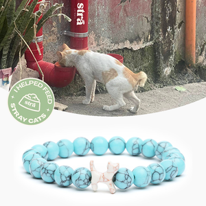 “Best Cat Mom Ever” – STRĀ Cat Beaded Bracelet- Turquoise Blue- Donates 10 Meals to Help Feed Hungry Stray Cats